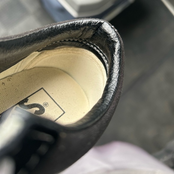 VANS! - Picture 6 of 12